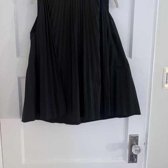 Alberta Ferretti, black sleeveless top size 6 - Picture 2 of 2